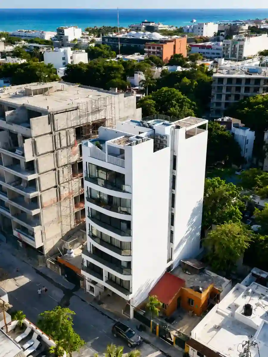 Luna Residences detail