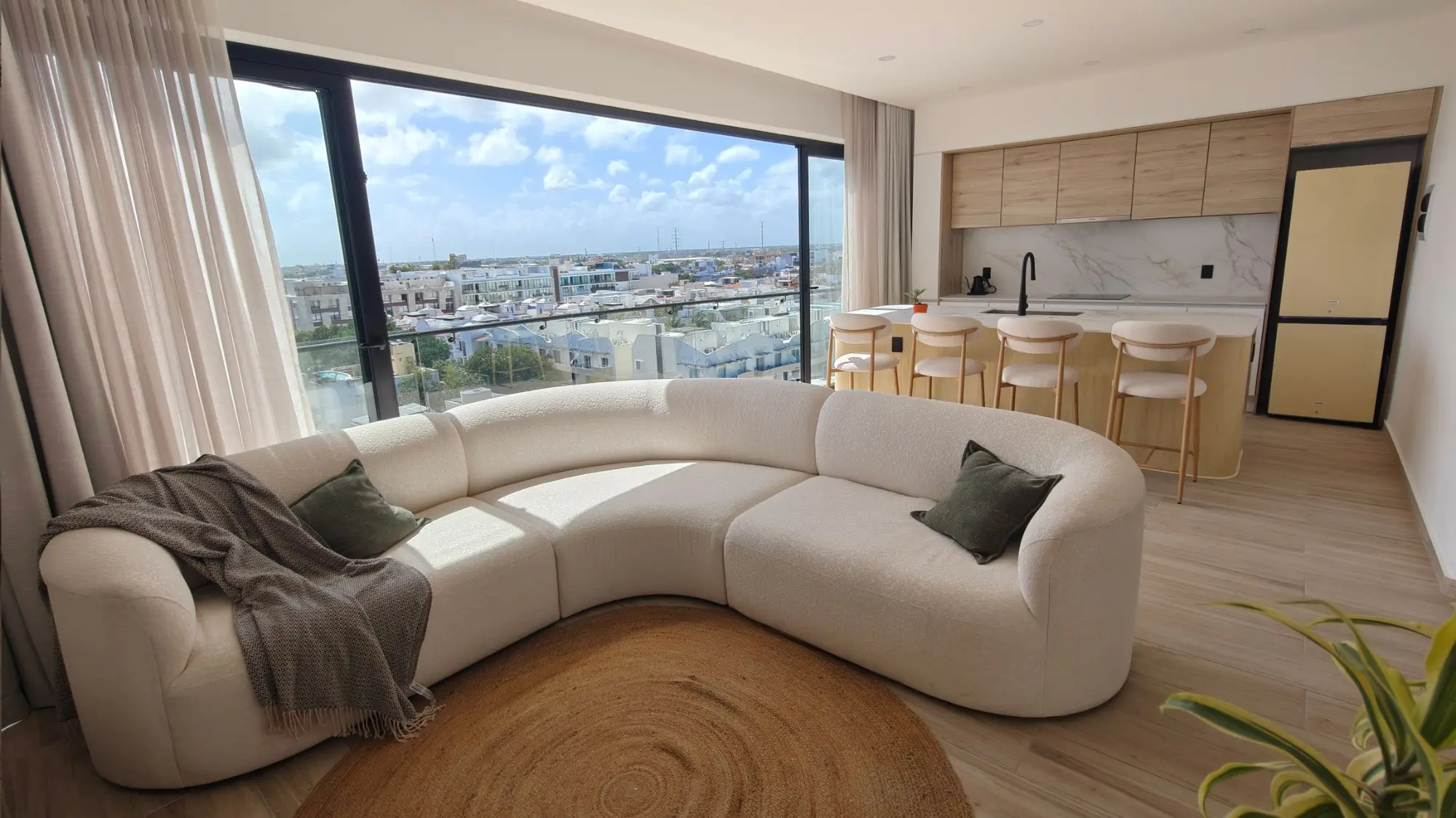 Luna Residences gallery image 9