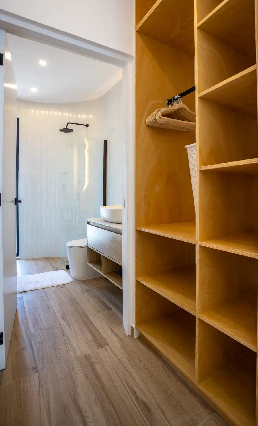 Luna Residences gallery image 12
